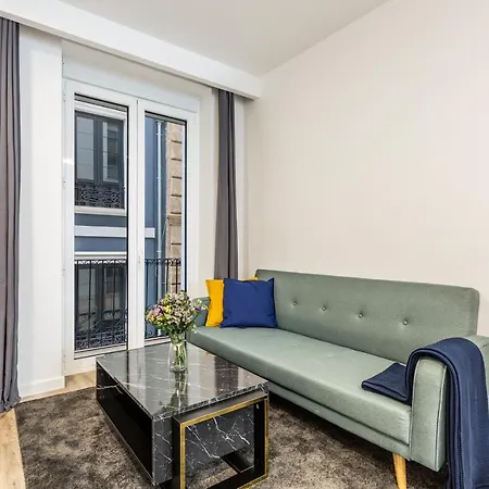 Old Town Suites *