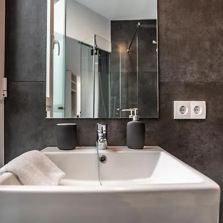 Old Town Suites