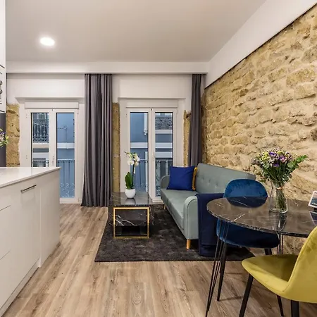 Old Town Suites Apartment *